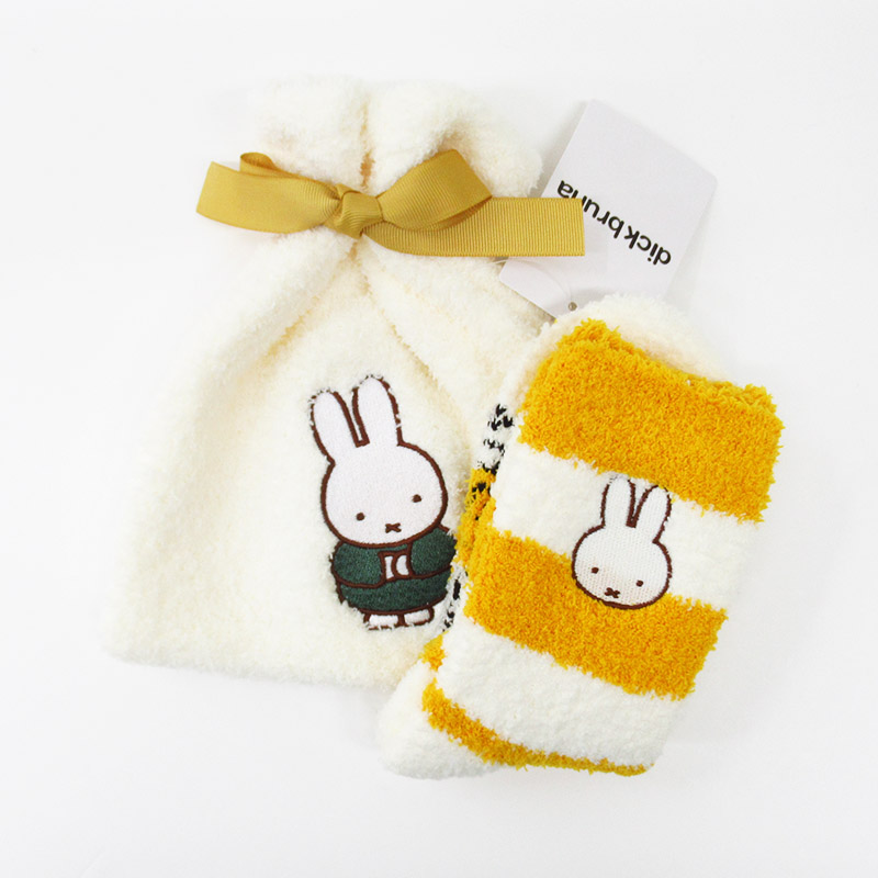 dick bruna もこもこ靴下in巾着 IV/YE